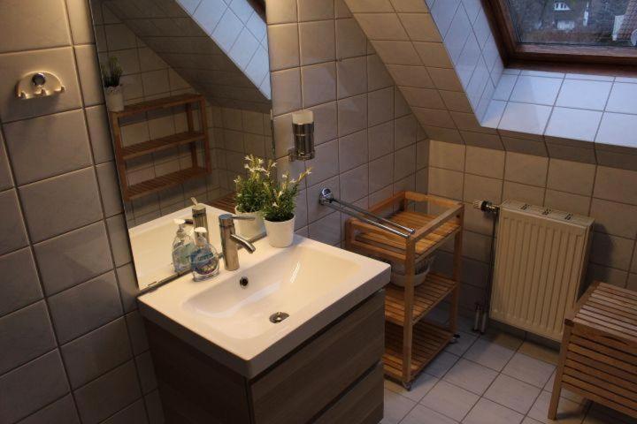 Ferienwohnung-Nils-Holgerson-Mit-Balkon-Zwischen-Strand-Wald-Wiese-Im-Suedosten-Der-Insel-Ruegen Gustow  Eksteriør bilde